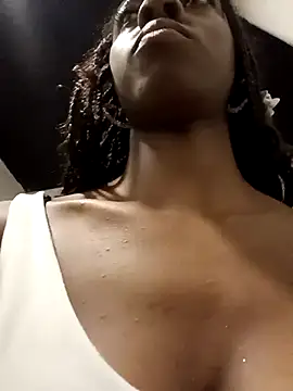 Shanelle__ live sex cam