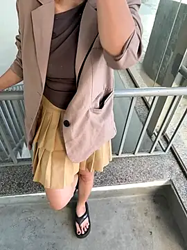 Meii-meyy live sex cam