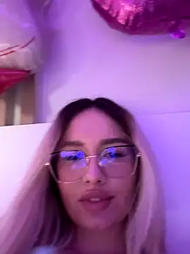 mollyxxx live sex cam