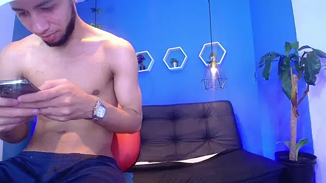 jhon_ath live sex cam