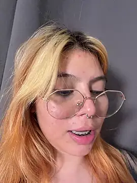 YunoRose_ live sex cam