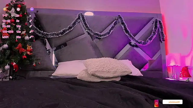 JulietaHazze live sex cam