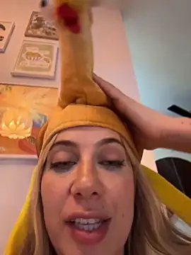 rileylovesyou live sex cam