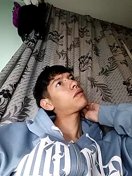 heyy_noah11 live sex cam