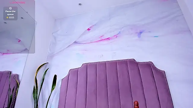 Lia_Guzman live sex cam