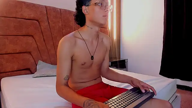 Dylan_kent live sex cam