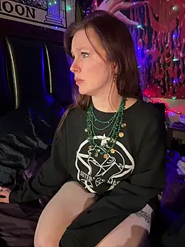 courtneyoccult live sex cam