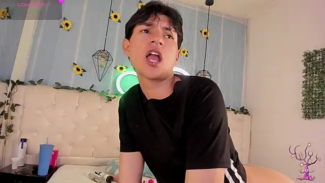 AleAurarashi live sex cam