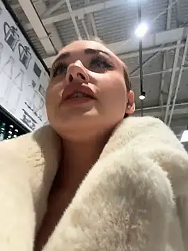 KiraSunshine live sex cam