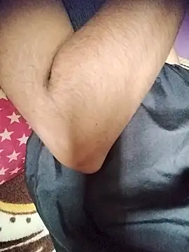 aadhini01 live sex cam