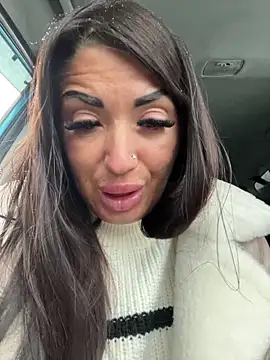 RuslanaXX live sex cam