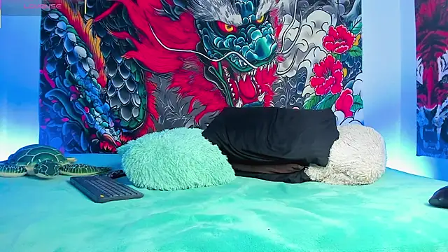 Maxi_Gray live sex cam