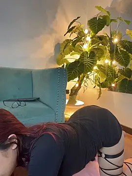 Khloe_Johnson18 live sex cam