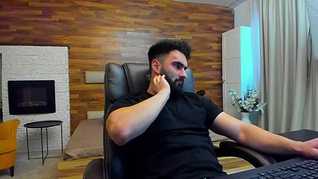 MicahLane live sex cam