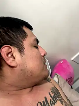 Pelotas2000 live sex cam