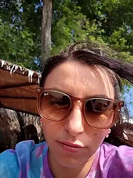 Izabella_Bella live sex cam