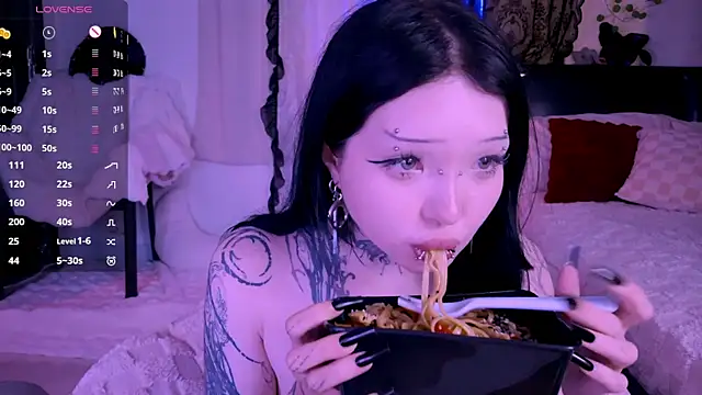 Lein_Bone live sex cam