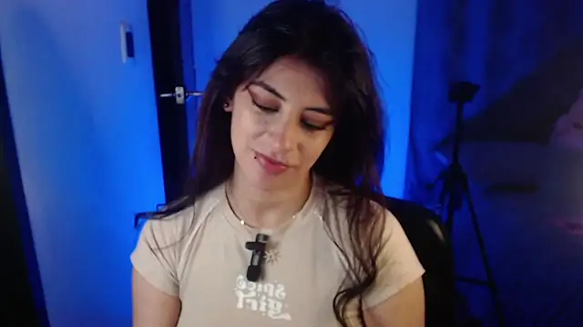 nala-saphir live sex cam