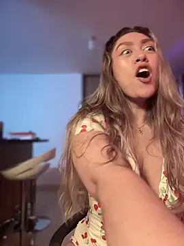 Im_sophiie live sex cam