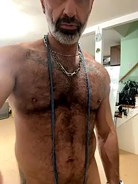 DaddySnowXX live sex cam