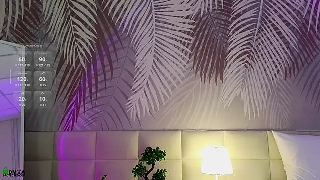 LolaPrise live sex cam