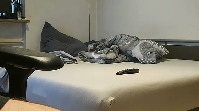 Alphapimmelchen live sex cam