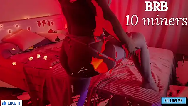 Emily_Gin live sex cam