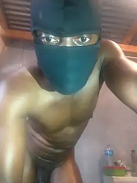 Blackveins32 live sex cam