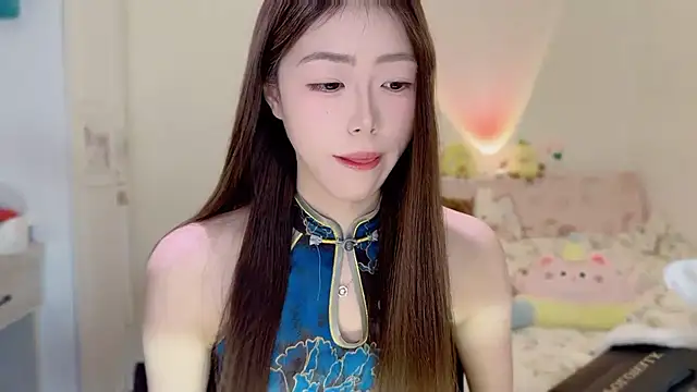 Onecutelittle live sex cam