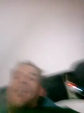 Rubitopollon69 live sex cam