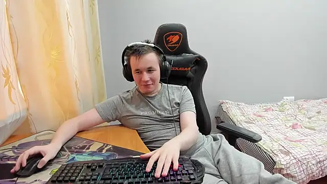 iliaskrislove live sex cam