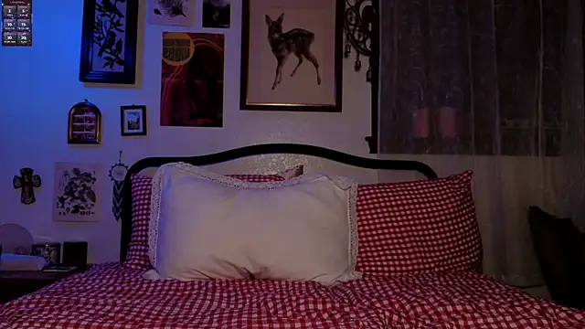 sinfulblonde1 live sex cam