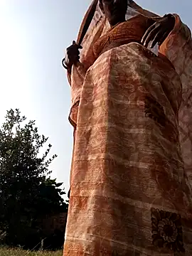 Sonia66w live sex cam