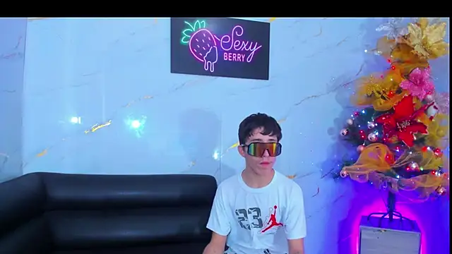 Lester_james2 live sex cam