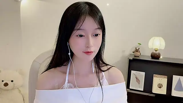 Onechestnut live sex cam