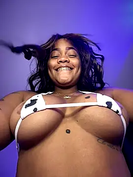 riri_brunnete live sex cam