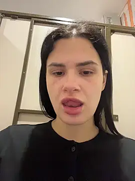 MiraReach live sex cam