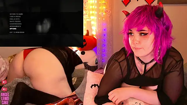 Angel-Lewd-Cake live sex cam