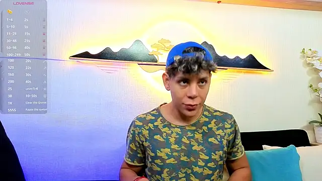 Almiboys live sex cam