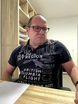 coupleLatinaLovers live sex cam