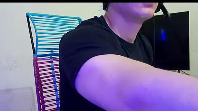 ErickWalton live sex cam