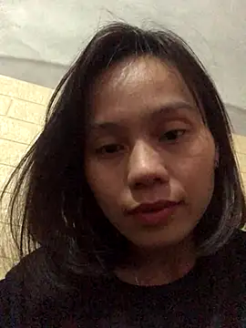 Sarahkiu live sex cam