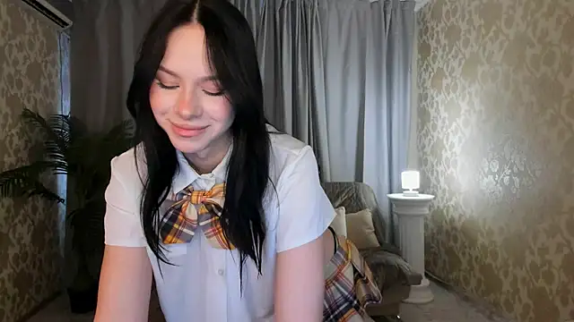 FloraCherry live sex cam