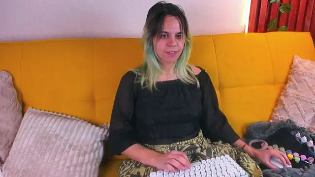 LiraBelle live sex cam