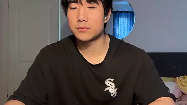 jungcock3210 live sex cam