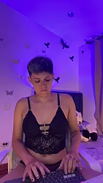 spicyferny live sex cam