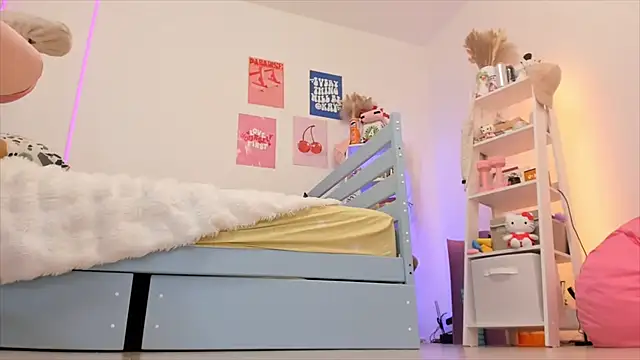 Lily_Young live sex cam