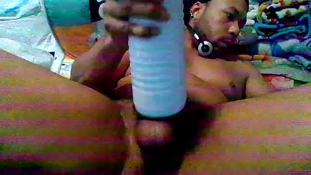 Creationmonster0 live sex cam