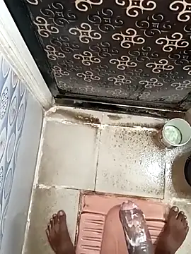 IDreamCum live sex cam