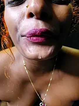 NILMINI-SHERON live sex cam